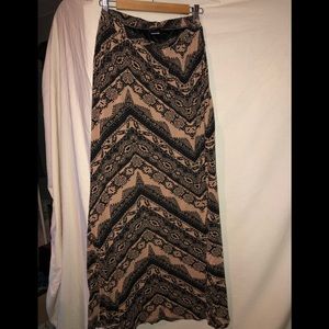 MAXI SKIRT BY BOBEAU SIZE M - #0079-032019TR